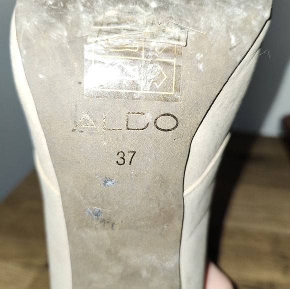 ALDO heels - Picture 4 of 4